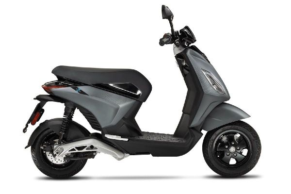 Piaggio 1 Plus › Elektrikli Motosiklet | Piaggio | Motosiklet