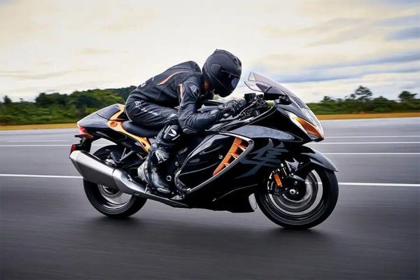 GSX1300R Hayabusa › Benzinli Motosiklet | Suzuki | Motosiklet