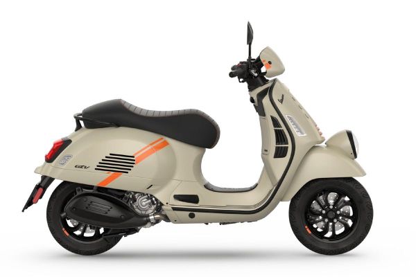 GTV 300 › Benzinli Motosiklet | Vespa | Motosiklet